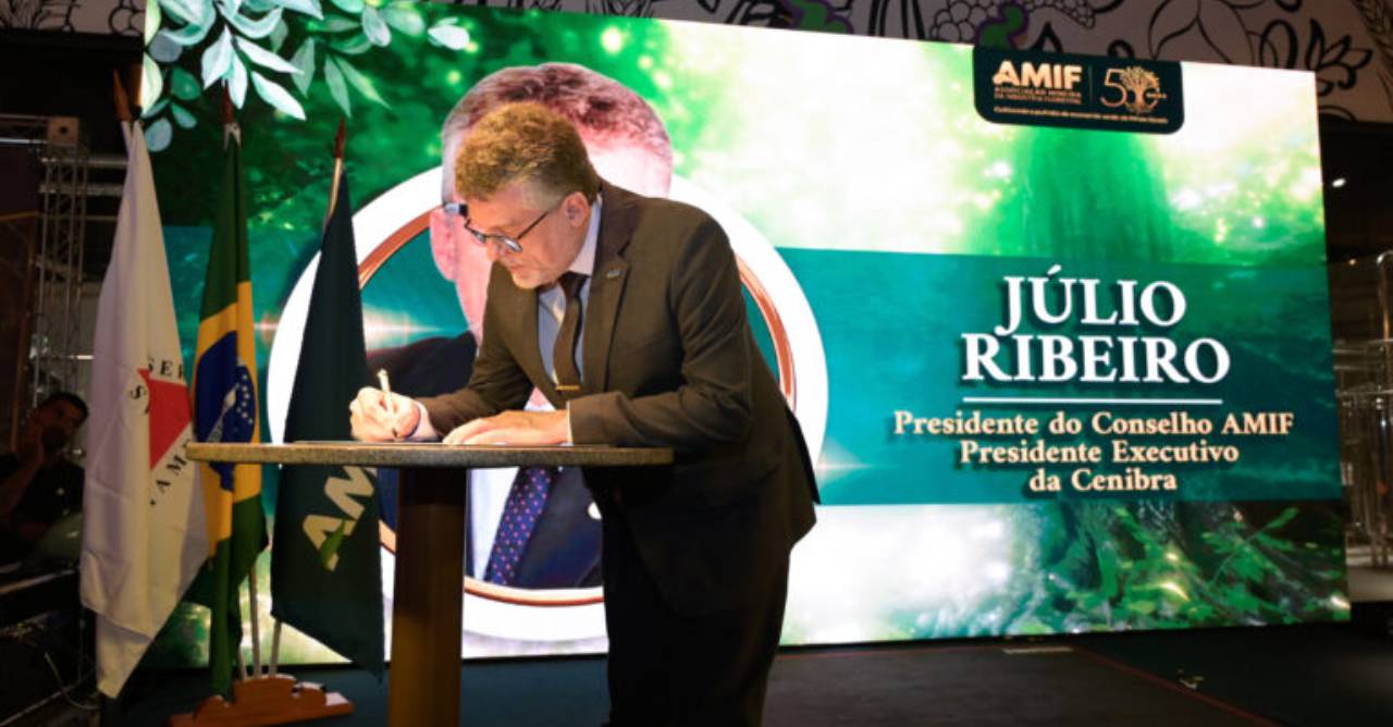 Júlio Ribeiro assume presidência do Conselho da AMIF e destaca agenda de integração no setor florestal